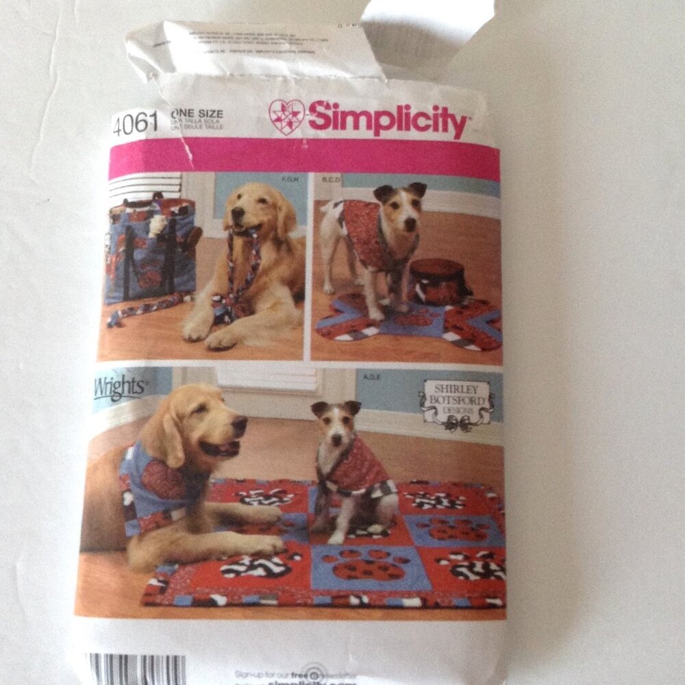 Simplicity Sewing Pattern #4061 Pet Dog Accessories Blanket Scarf Mat Toy Bag